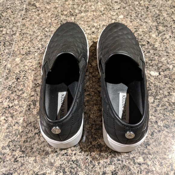 Steven Madden Black Quilted Ecentrcq Platform Shoe - Picture 6 of 6